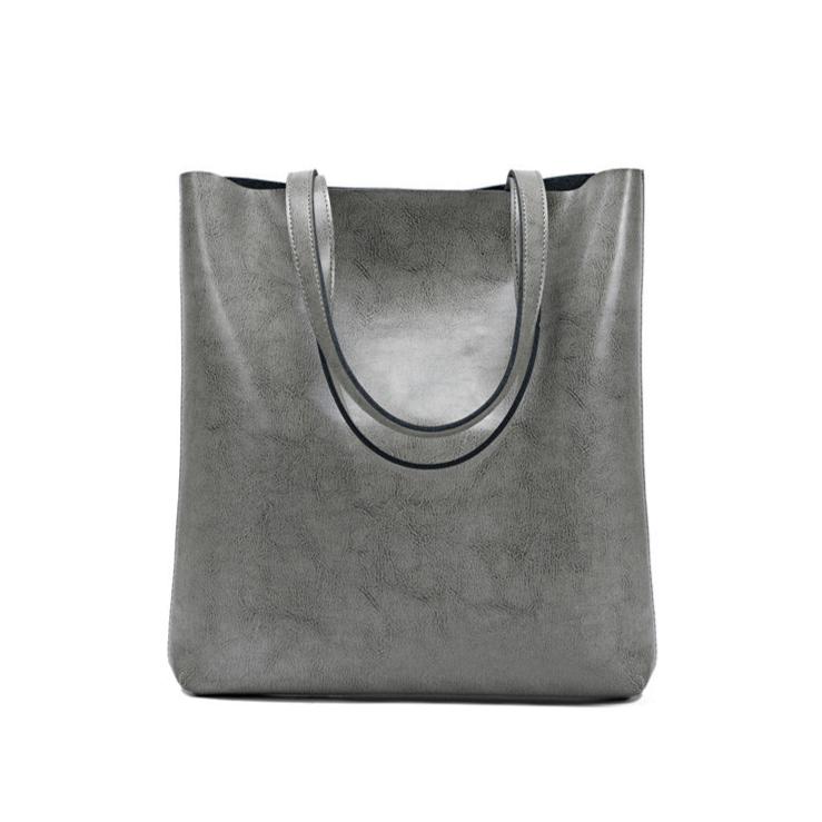 Alma | Classic Leather Tote Bag – Slim Handles & Spacious Interior