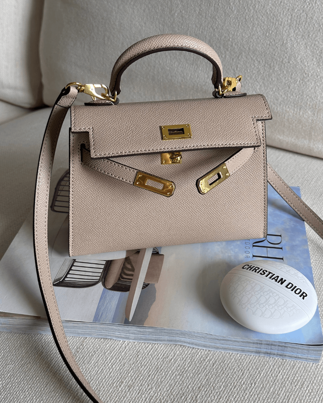 Lovellas Petite Top-Handle Leather Bag – Elegant Structured Satchel
