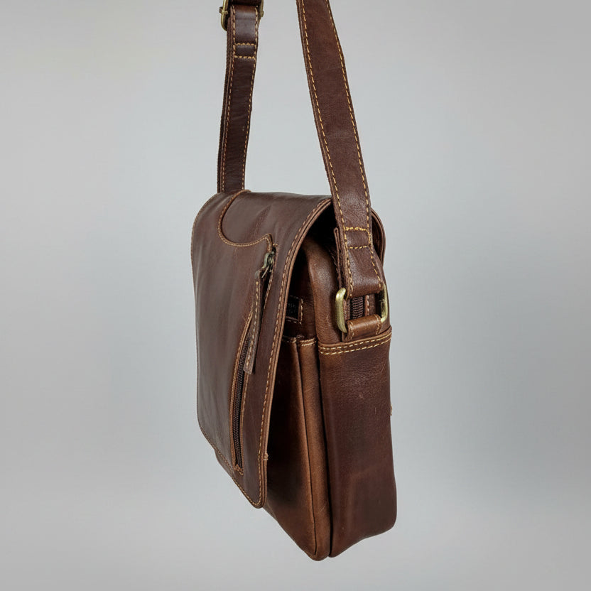 Premium Genuine Leather Messenger Bag. Distressed Brown Crossbody with Multiple Zippered Pockets