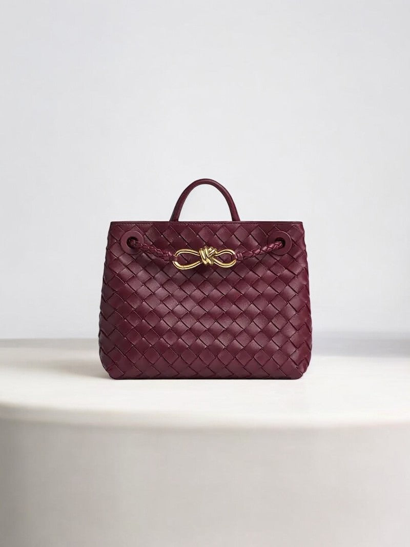 Alyn | Black Woven Mini Leather Tote Bag – Effortless Elegance & Timeless Appeal