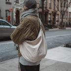 Sac croissant en corduroy | Bandoulière ajustable
