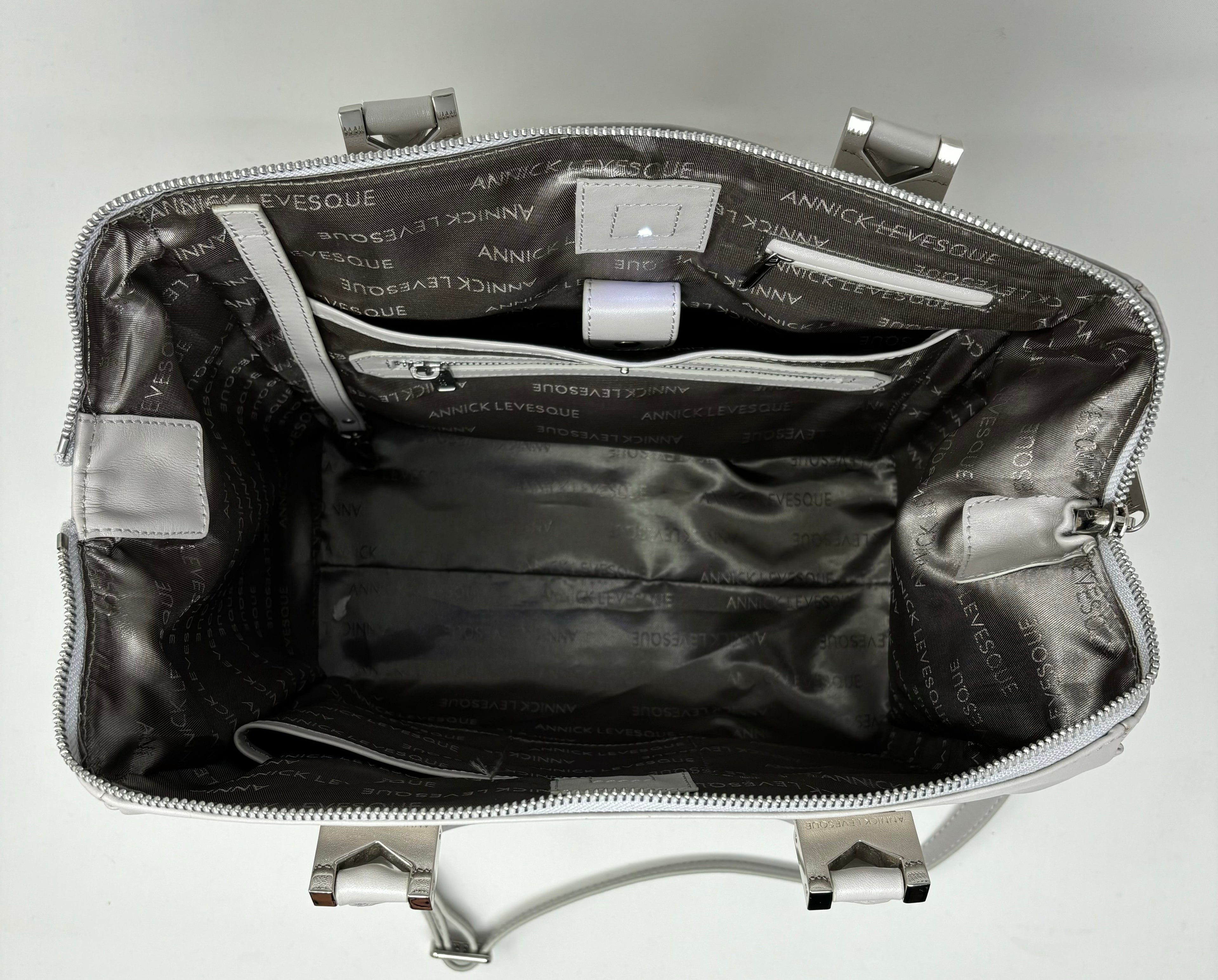 Sac à Main en Cuir Perlé | Mona Moyen