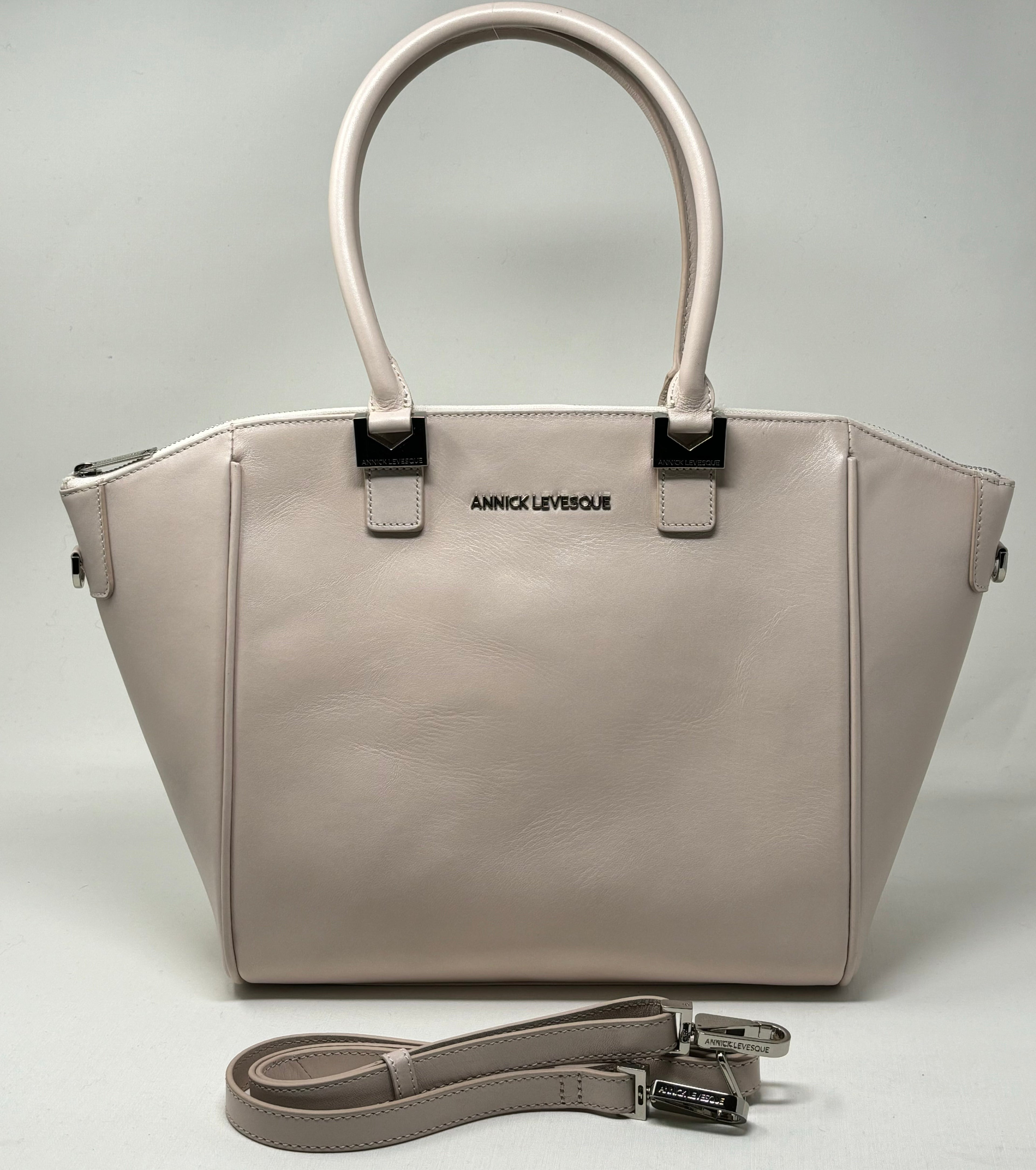 Sac à Main en Cuir rose blush | Mona Moyen