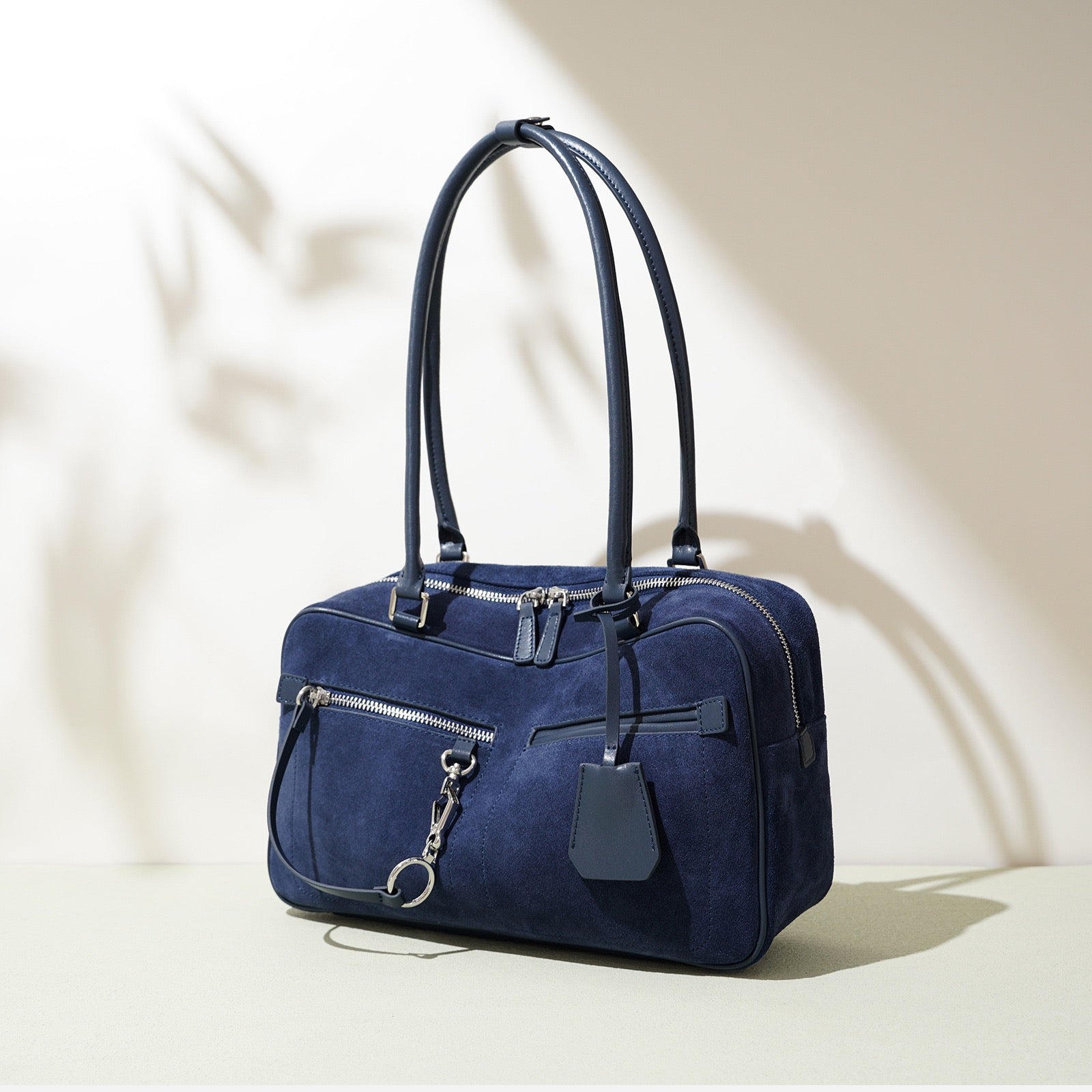 Womens Matte Leather Pillow Shoulder Bag  Vintage Tote for Daily Commute