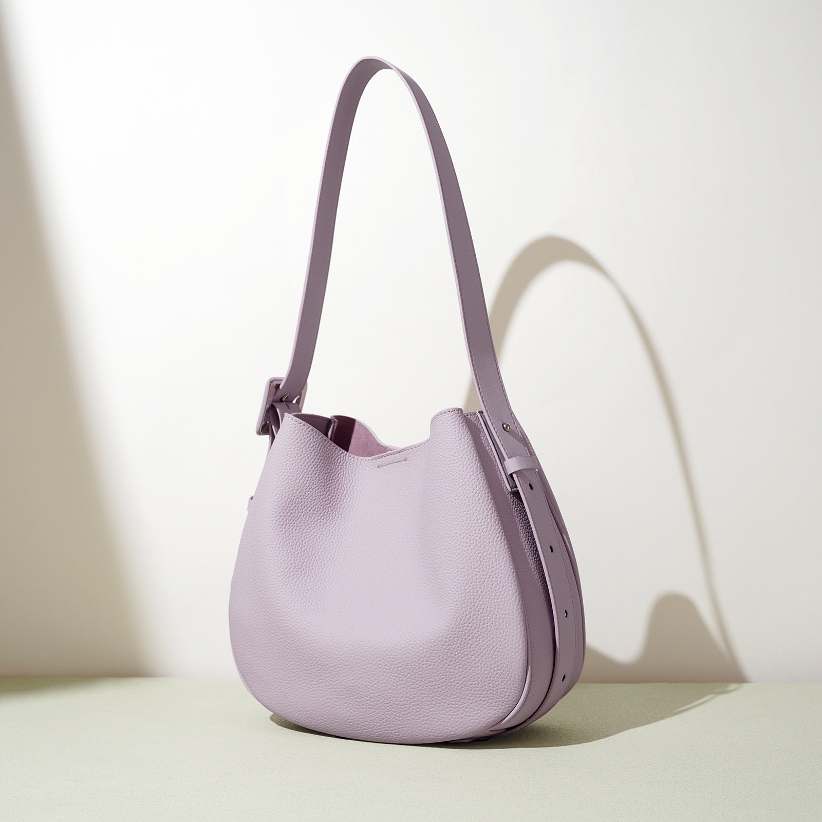 Womens Genuine Leather Wide Strap Commuter Bucket Shoulder Bag