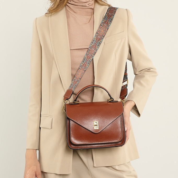 Womens Genuine Leather Postman Crossbody Shoulder Tote Bag in Elegant