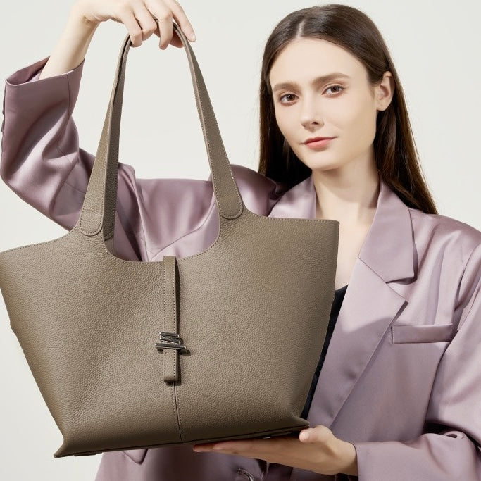 2025 New Womens Genuine Leather Large Capacity Commuter Tote Bag
