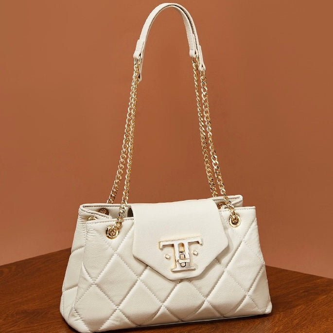 Womens Genuine Leather Chain Shoulder Crossbody Bag in Commuter Chic Style