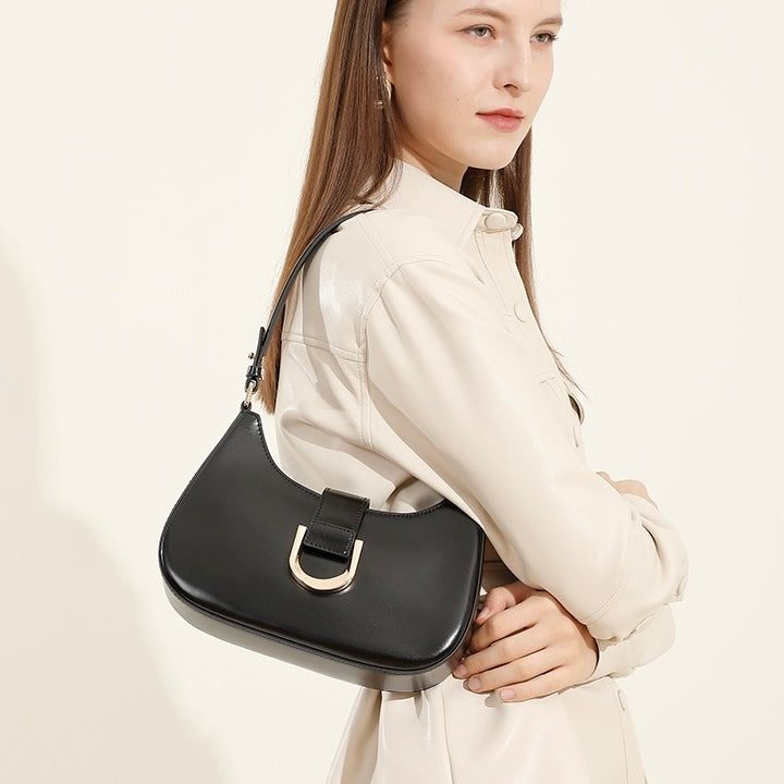 Womens Soft Top-Grain Leather Baguette Shoulder Bag in Minimalist Commuter Style
