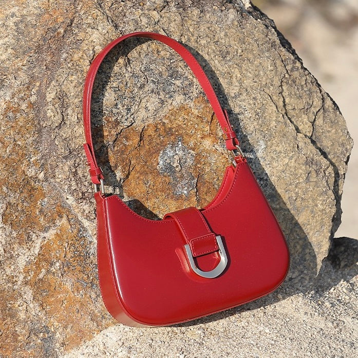 Womens Soft Top-Grain Leather Baguette Shoulder Bag in Minimalist Commuter Style