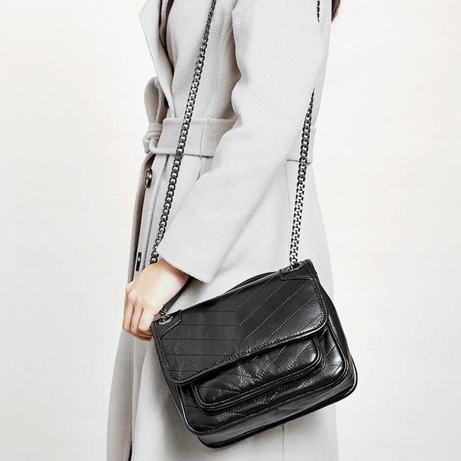 Womens Genuine Leather Chain Detail Large Capacity Messenger Shoulder Bag