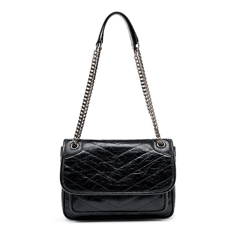Womens Genuine Leather Chain Detail Large Capacity Messenger Shoulder Bag