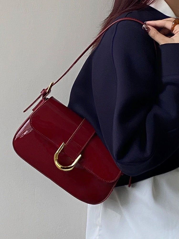Solea | Vegan Patent PU Leather Baguette Bag – Adjustable Strap & Gold D-Buckle