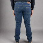 Men’s Classic Armored Motorcycle Jeans. CE-Certified Knee & Hip Protection. Timeless Denim Riding Pants
