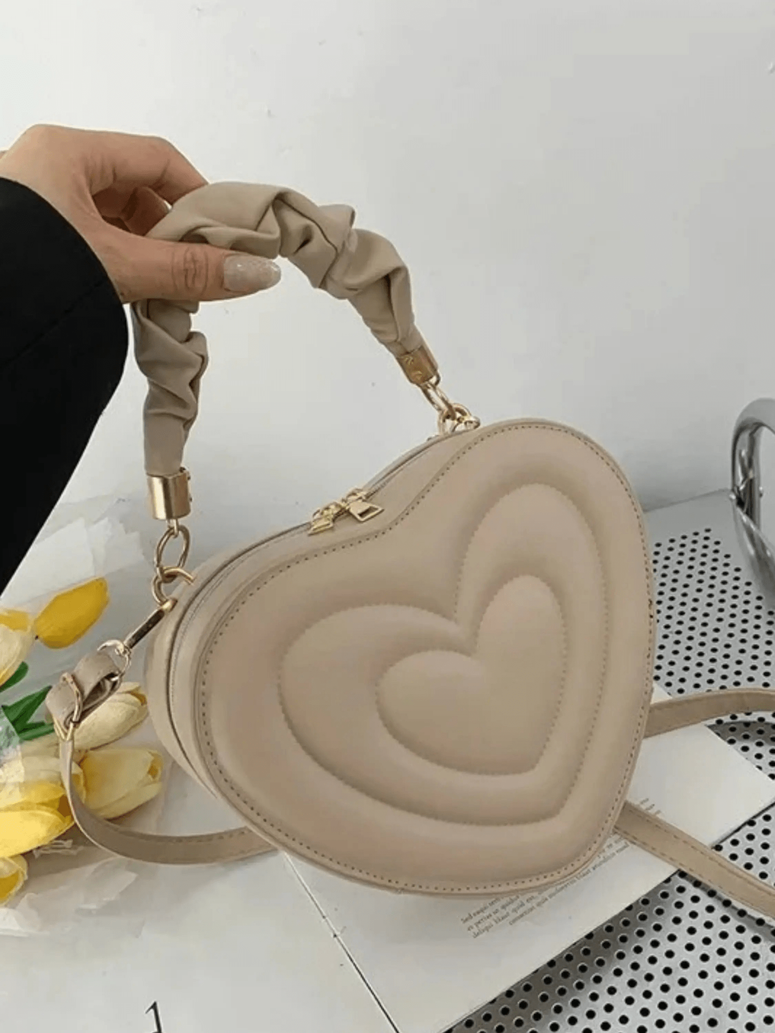 Amour | Brown Heart-Shaped Leather Bag – Playful & Chic