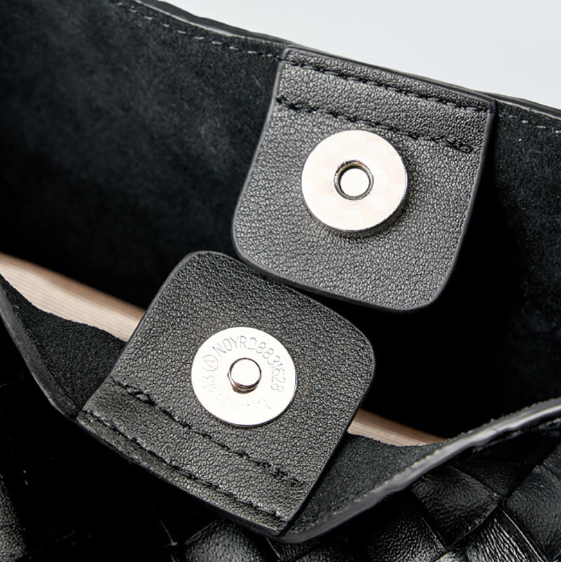 Tauriel | Black Woven Leather Crossbody Bag – Sleek & Timeless Design