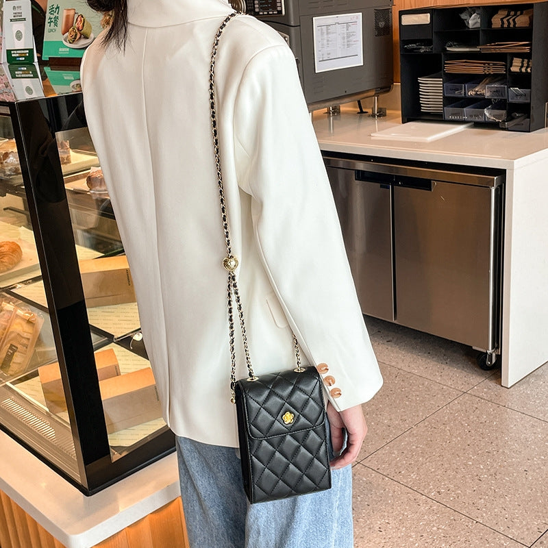 Calindra | Quilted Leather Crossbody Bag – Classic Elegance & Chic Design