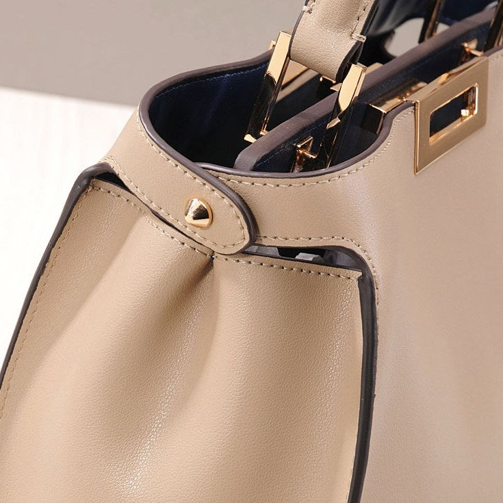 Xylora | White Structured Leather Tote – Elegant & Timeless