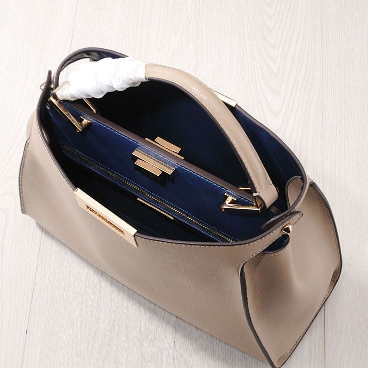 Xylora | White Structured Leather Tote – Elegant & Timeless
