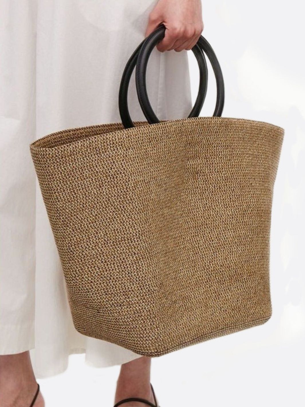 Noa Minimalist Straw Tote – Structured Woven Bag