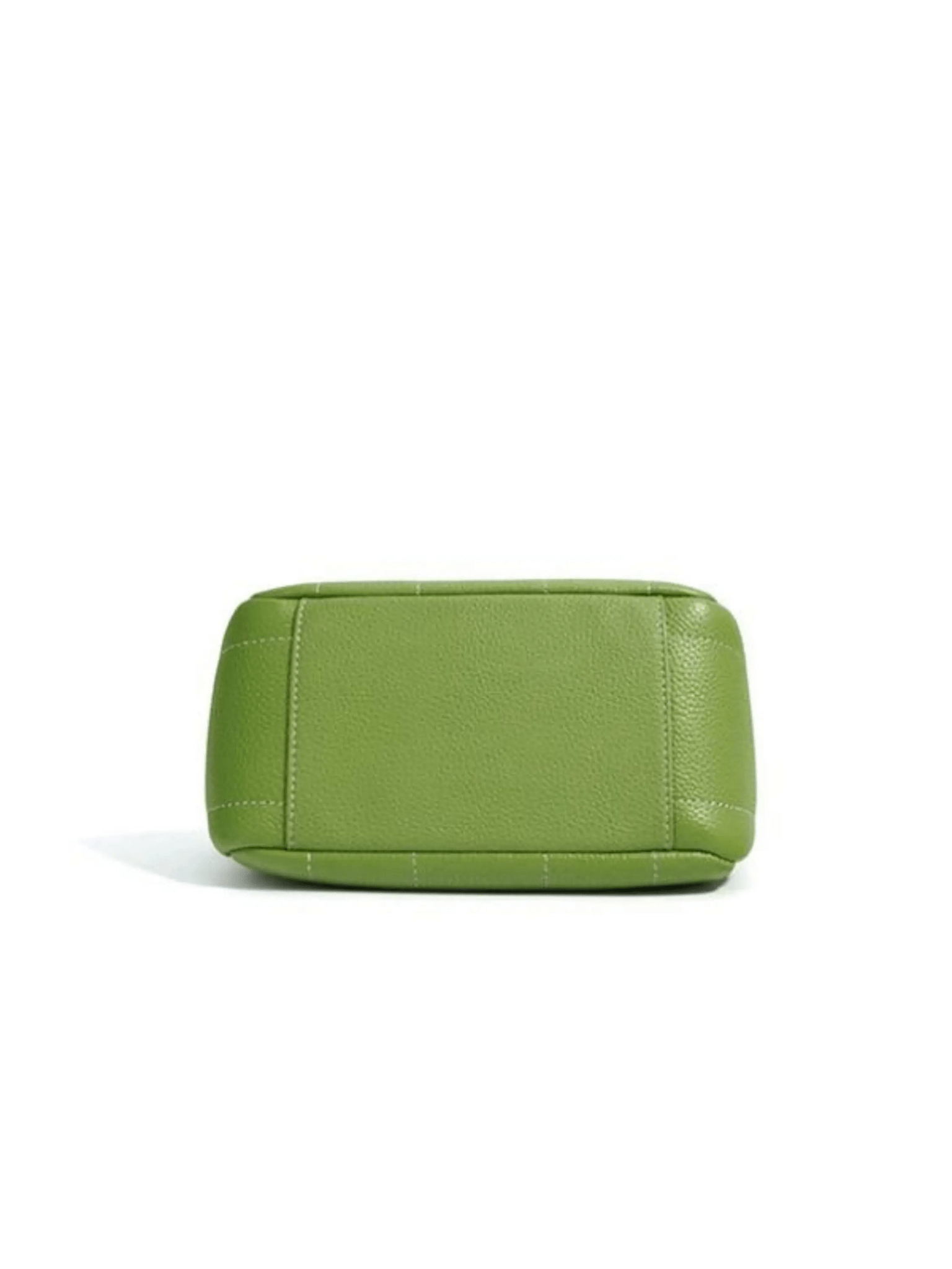 Tessoria | Green Pebbled Leather Tote – Bold & Elegant