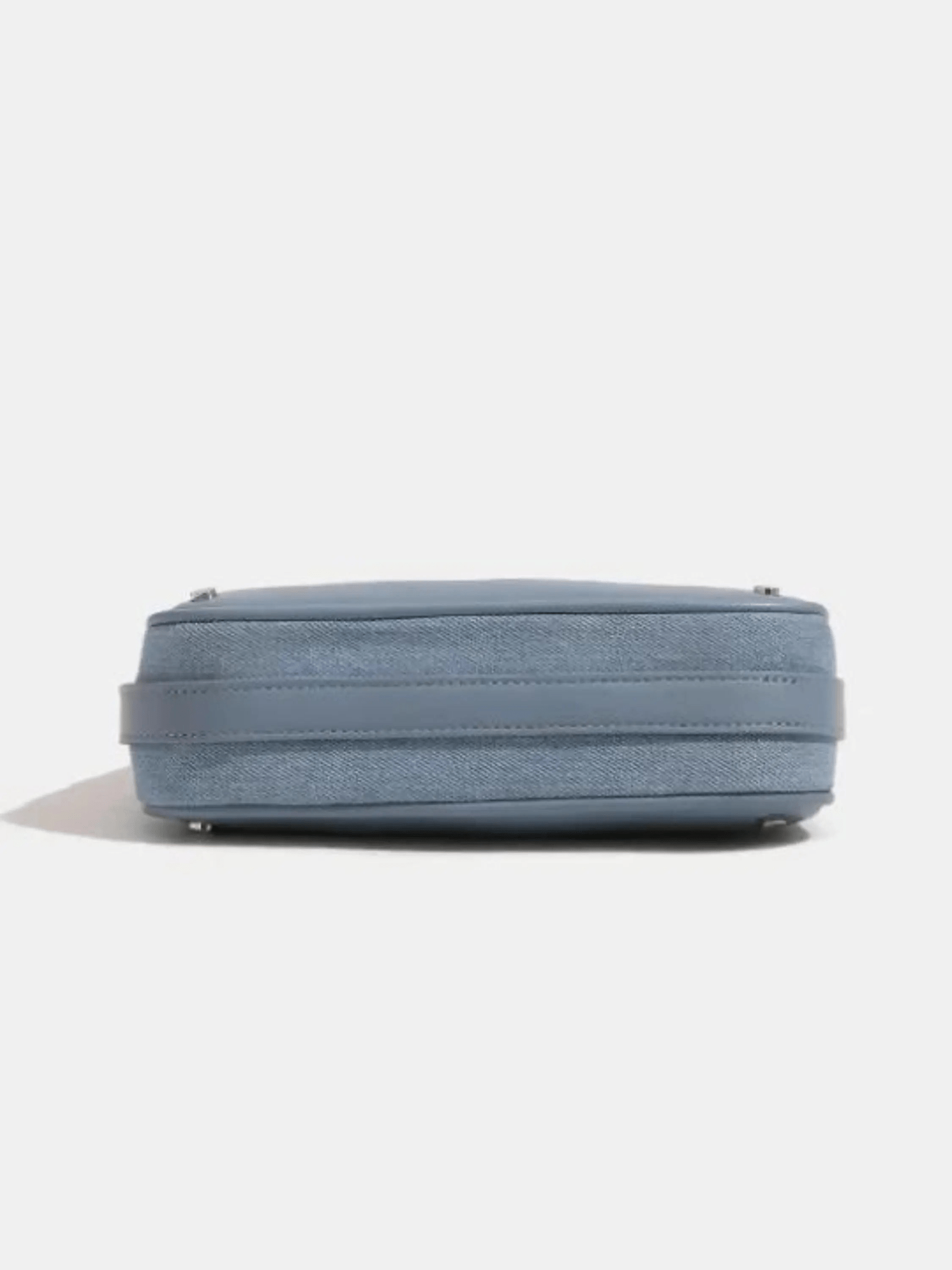 Skylar | Luxe Denim Shoulder Bag – Trendy & Chic