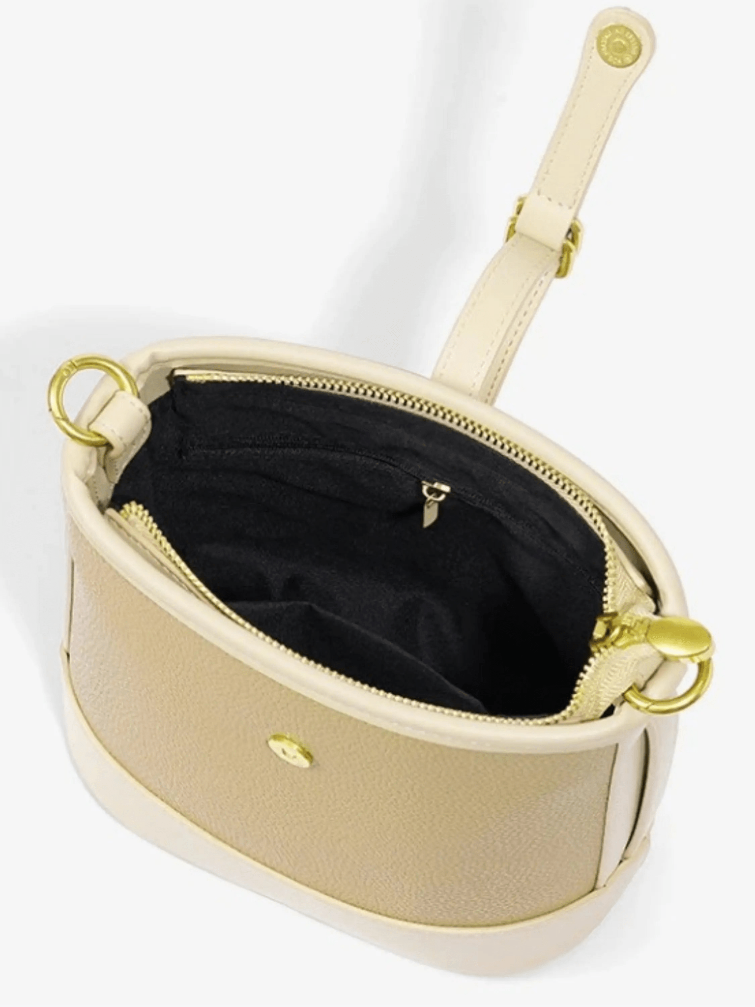 Evelyn | Beige Leather Bucket Bag – Minimalist & Chic