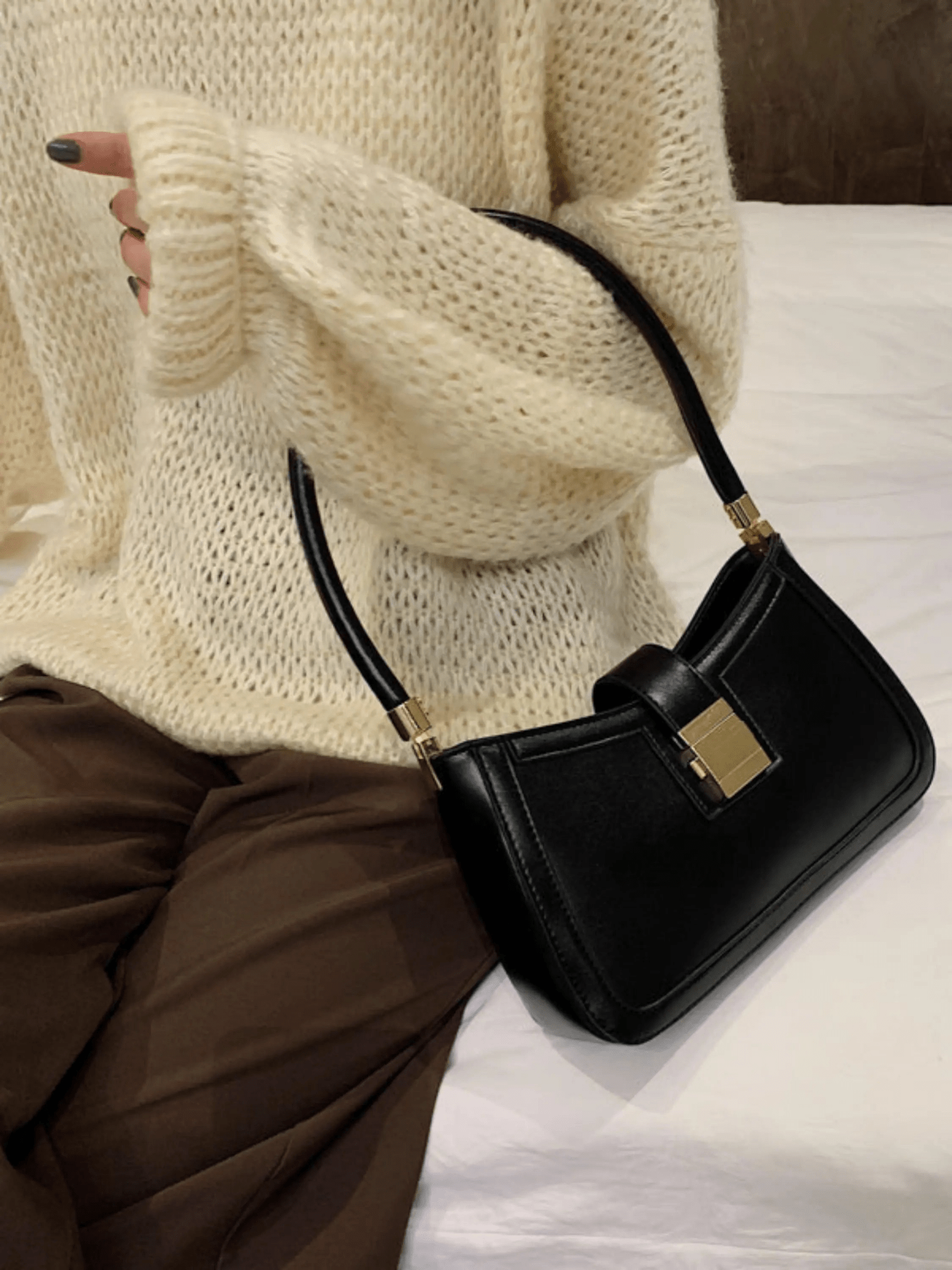 Valencia | Black Luxe Leather Shoulder Bag – Bold & Sophisticated