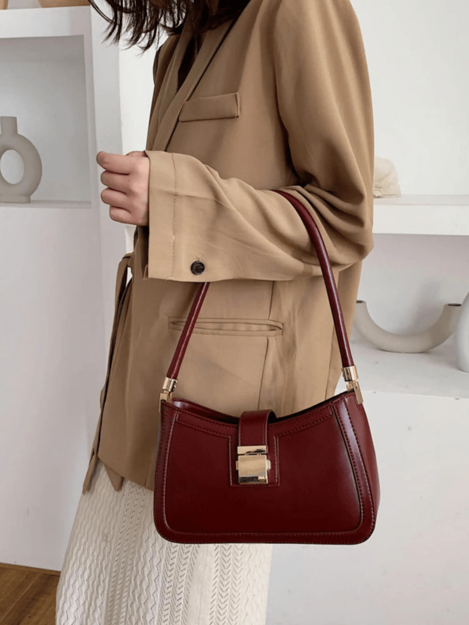 Valencia | Black Luxe Leather Shoulder Bag – Bold & Sophisticated