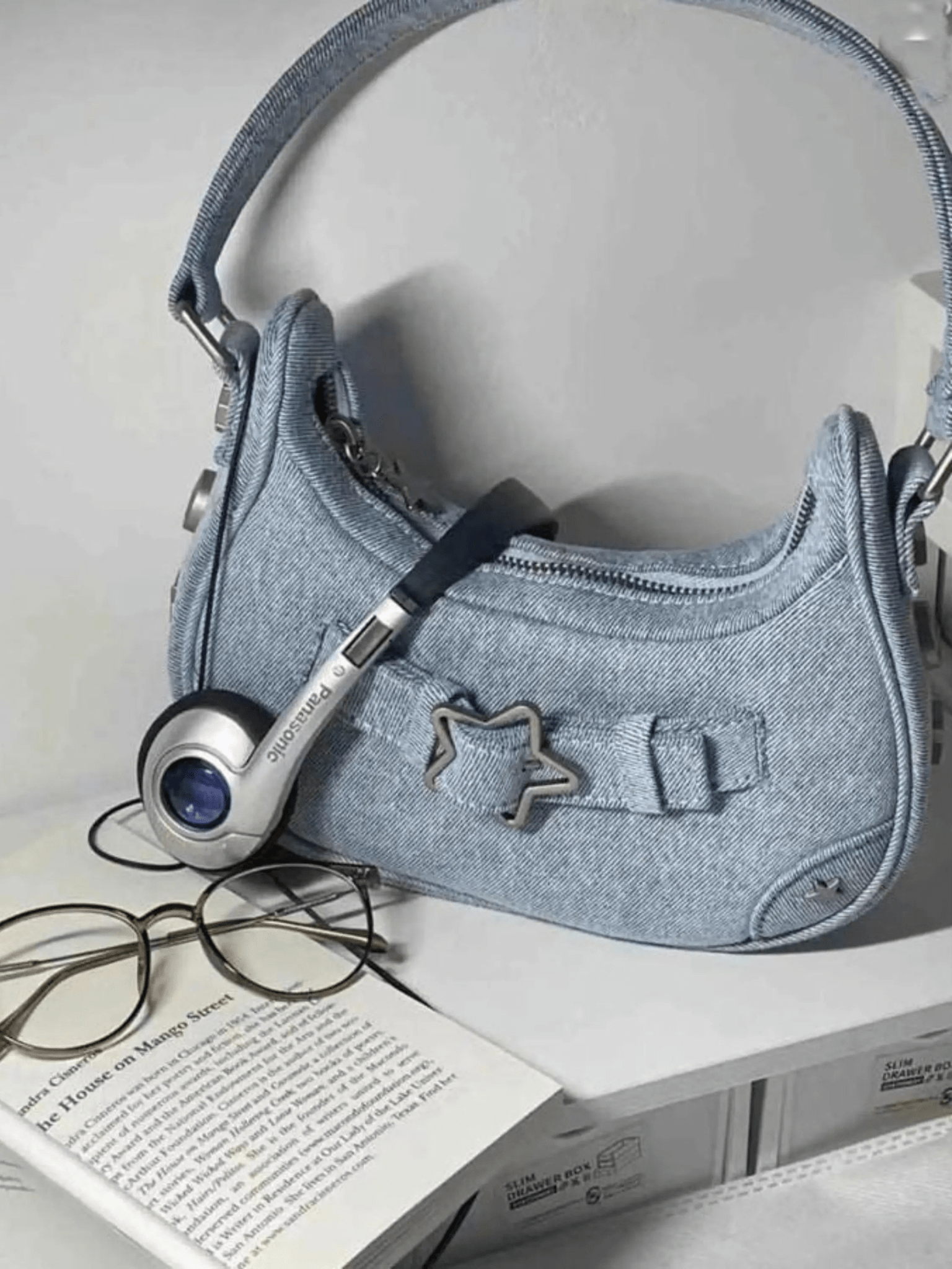 Sylvienne | Luxe White Star-Embellished Shoulder Bag – Playful & Chic