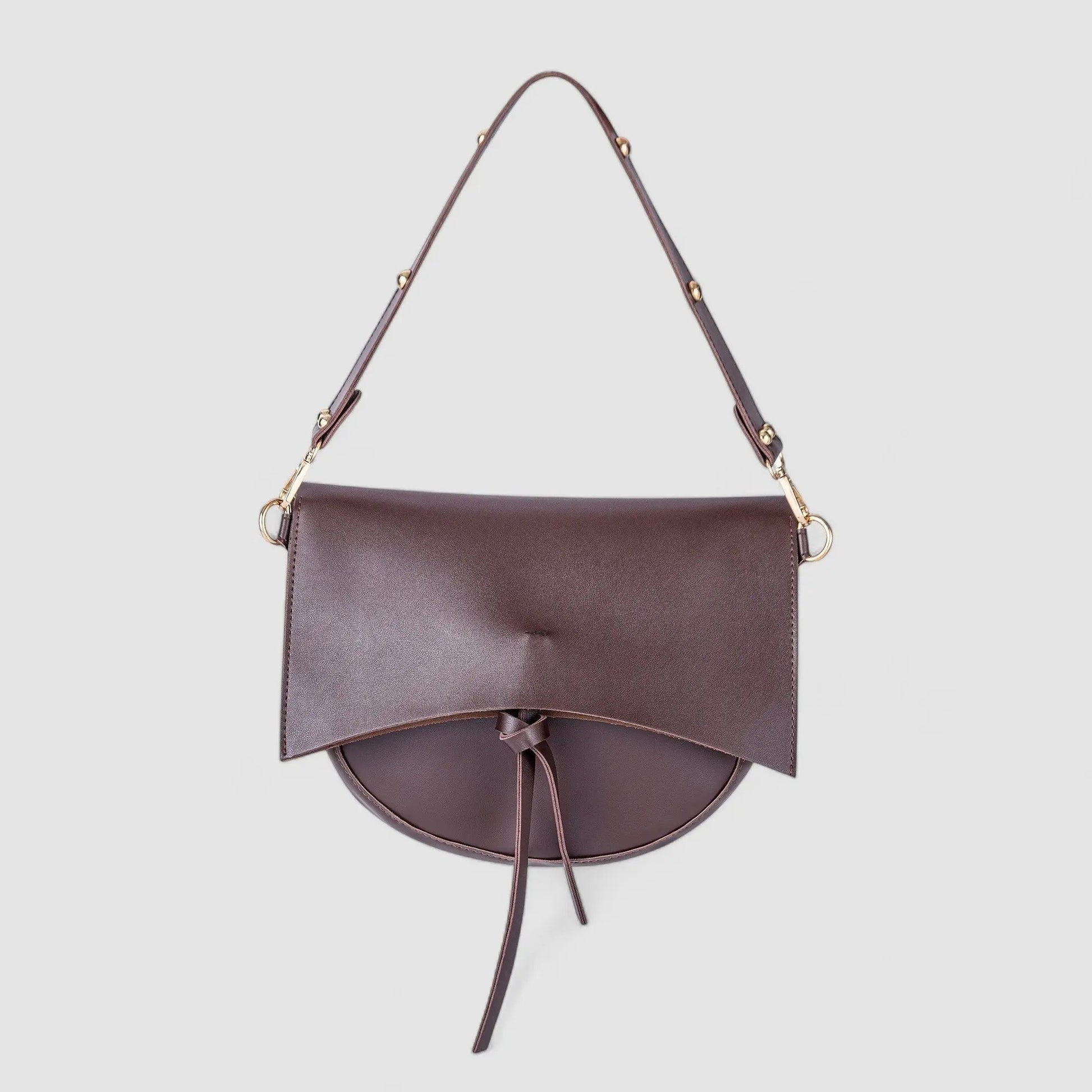 Isla | Contemporary Black Leather Crossbody – Sleek & Stylish