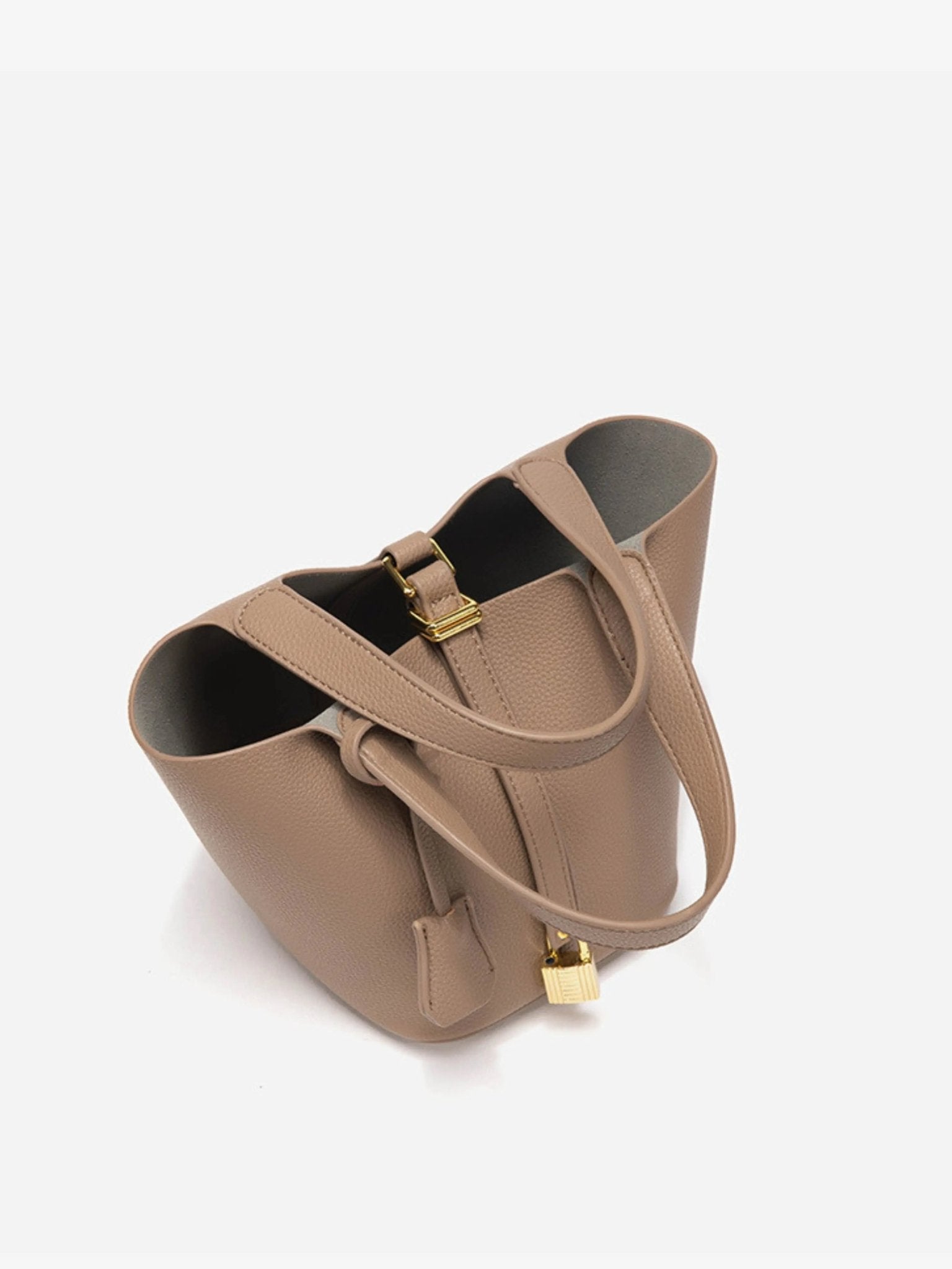 Elaris | Luxe Taupe Leather Bucket Bag – Timeless & Elegant