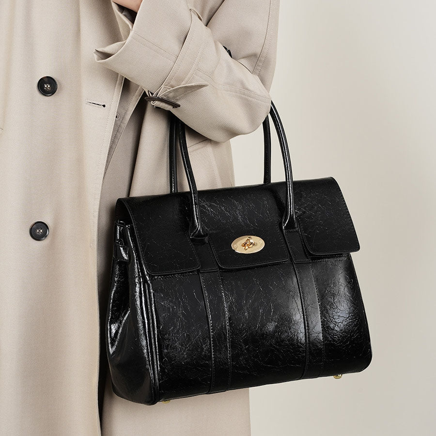 Victoria | White Structured Tote Bag – Elegant & Timeless