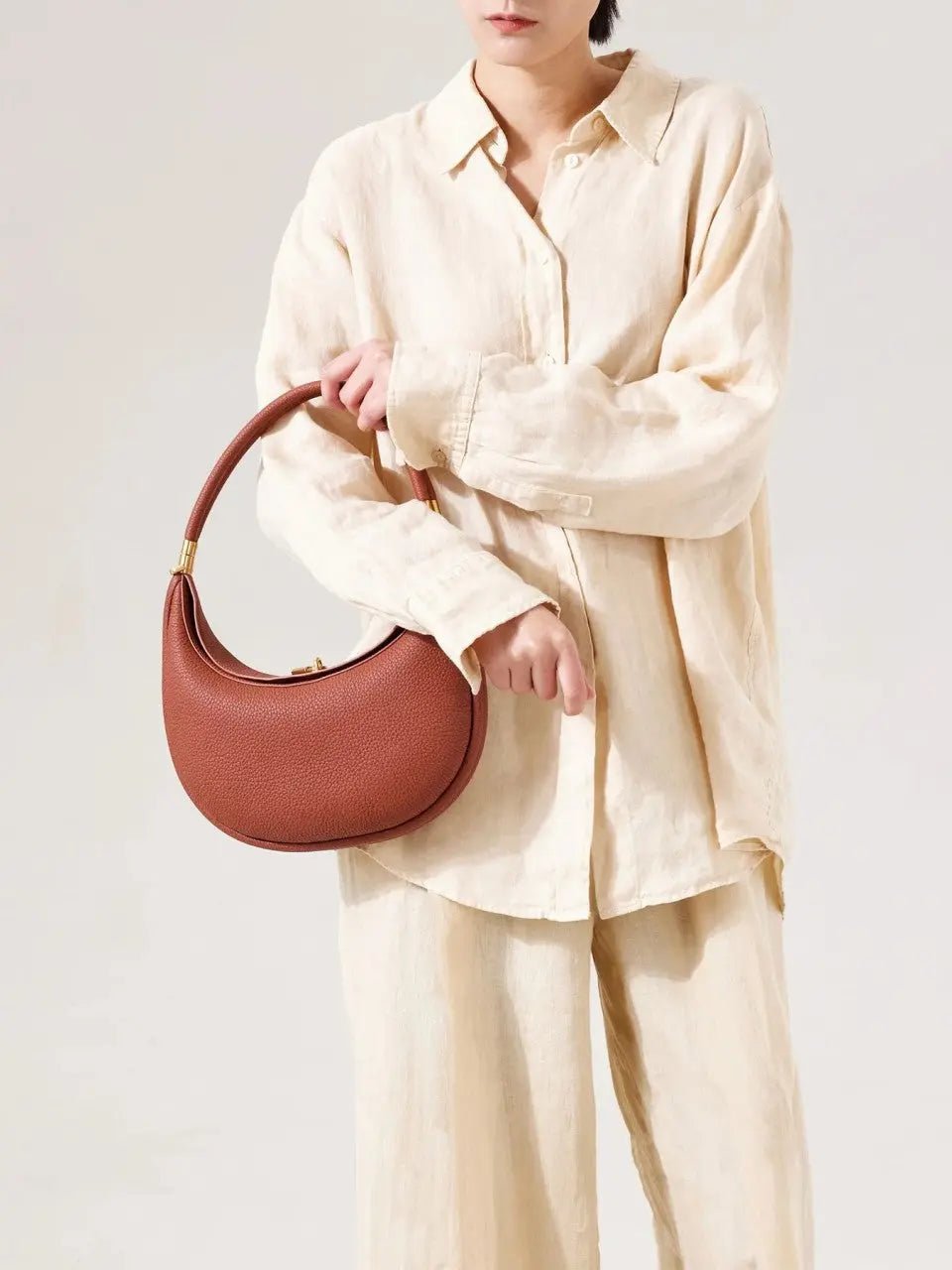 Virelia | Lavender Crescent Shoulder Bag – Elegant & Chic