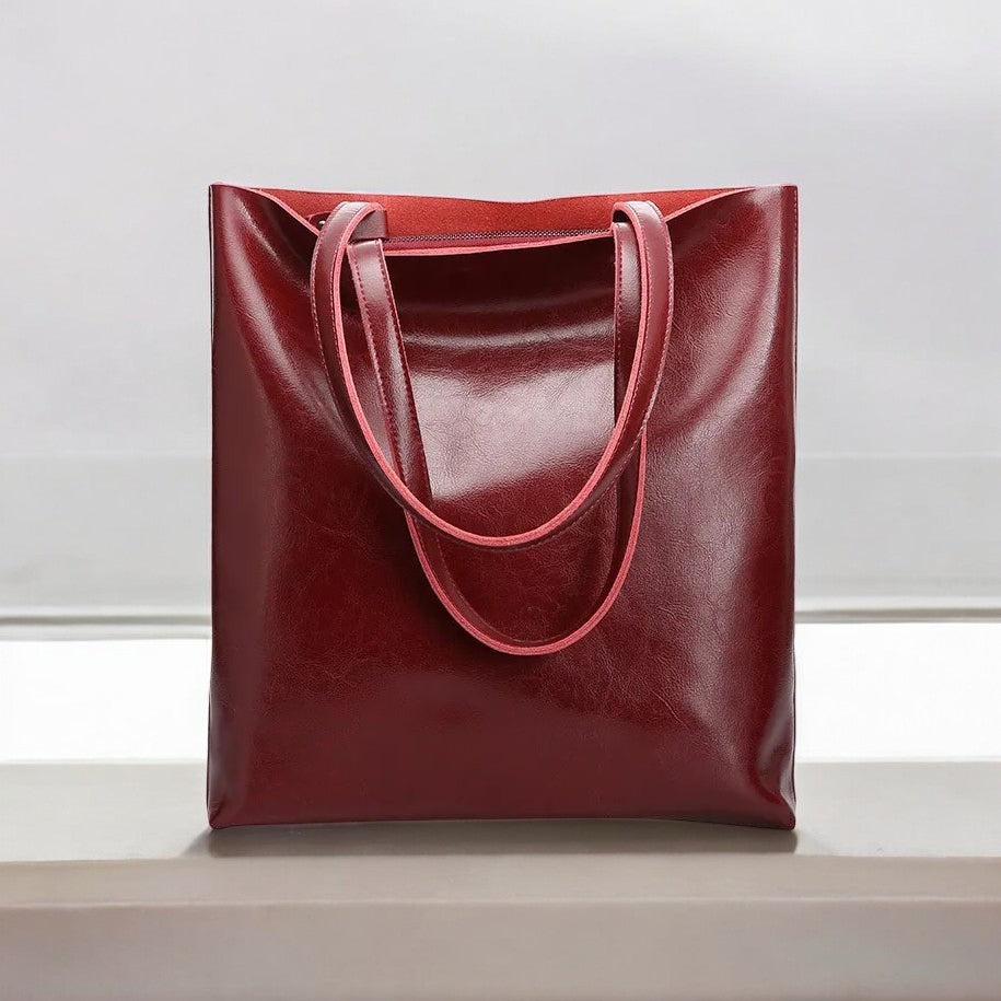 Alma | Classic Leather Tote Bag – Slim Handles & Spacious Interior