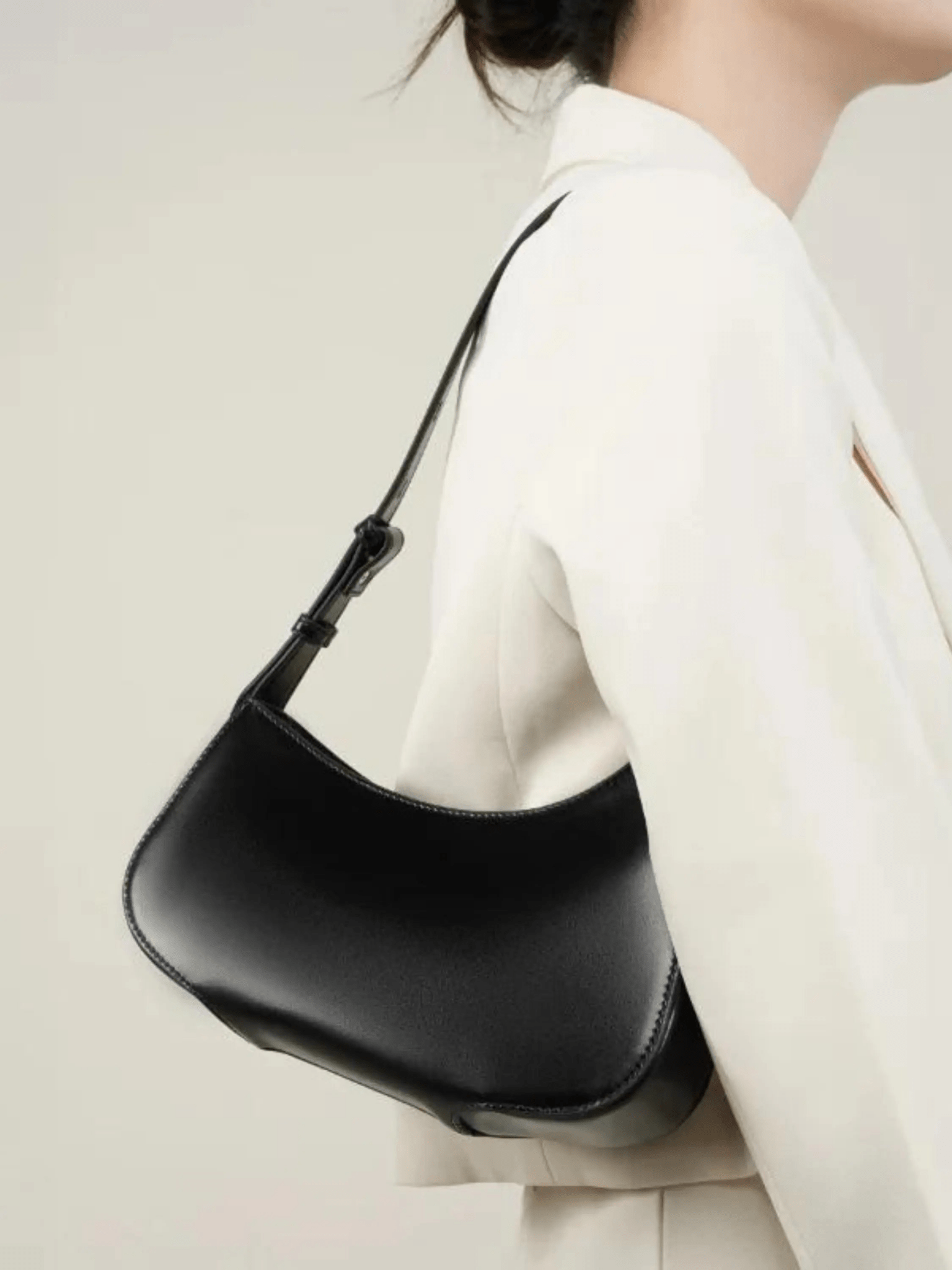 Scarlett | Luxe Red Leather Shoulder Bag – Bold & Chic