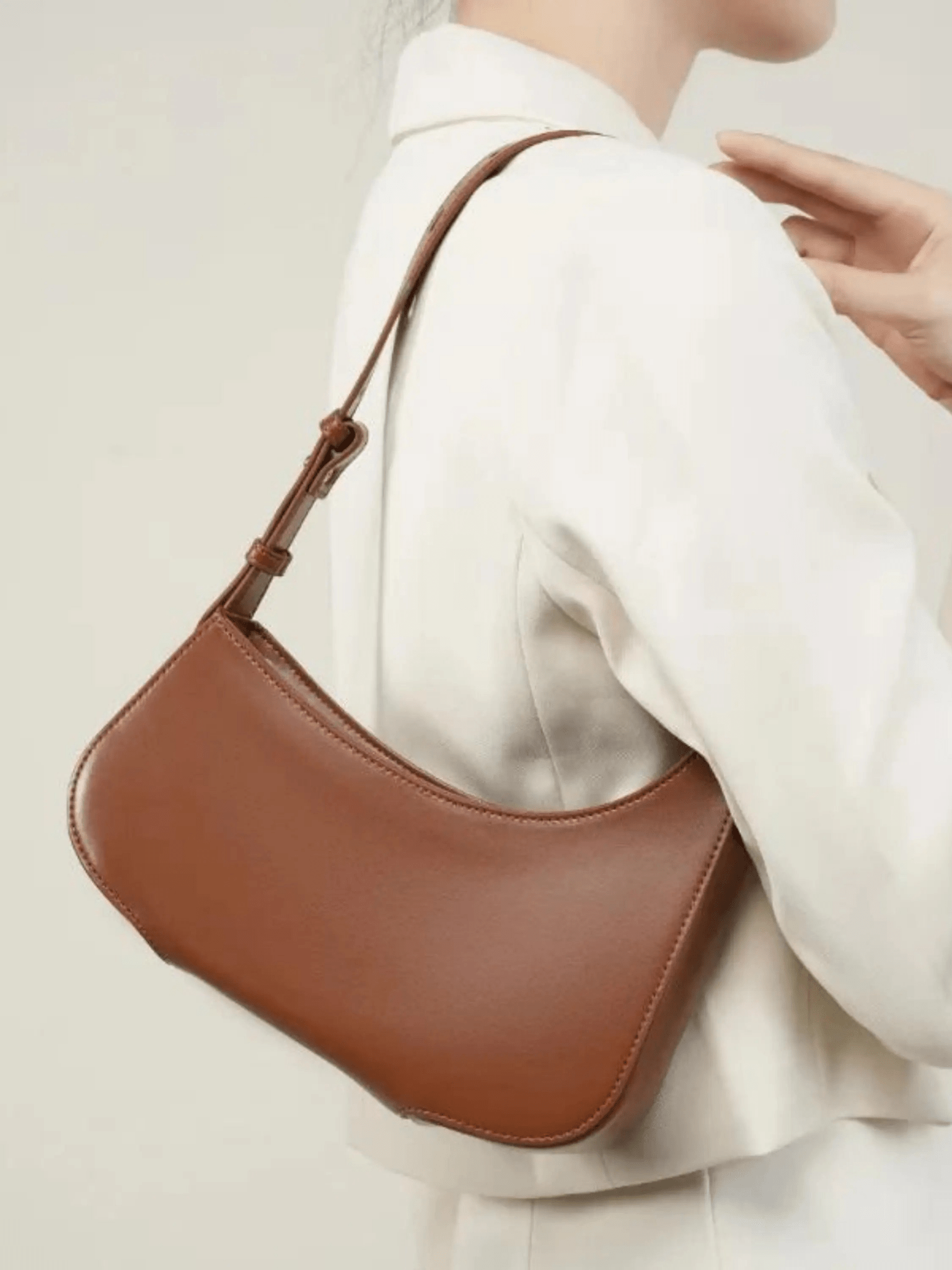 Scarlett | Luxe Red Leather Shoulder Bag – Bold & Chic
