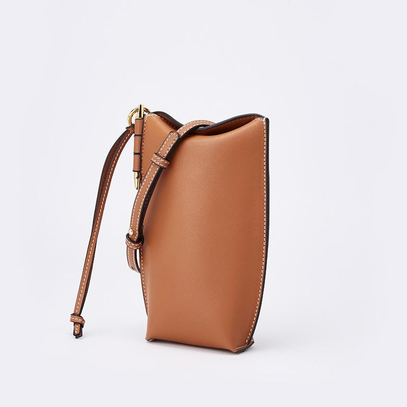 Briselle | Leather Crossbody Bag – Elegant Simplicity & Modern Charm