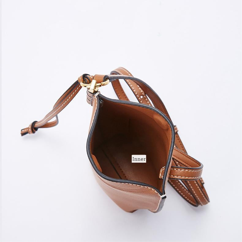 Briselle | Leather Crossbody Bag – Elegant Simplicity & Modern Charm