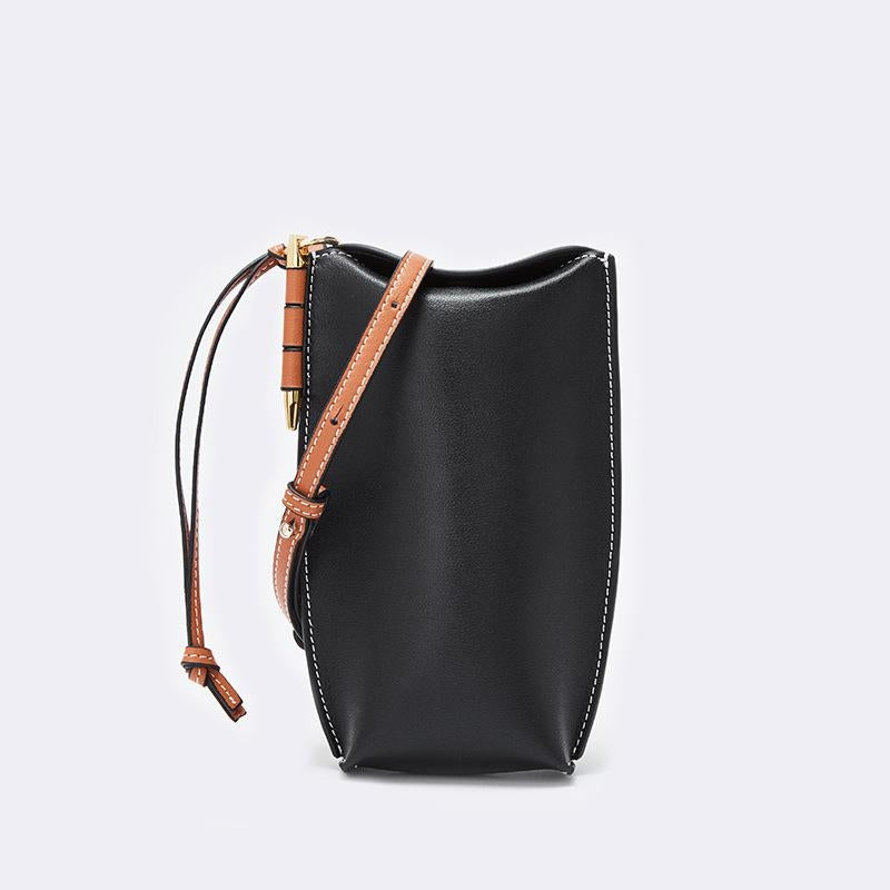 Briselle | Leather Crossbody Bag – Elegant Simplicity & Modern Charm
