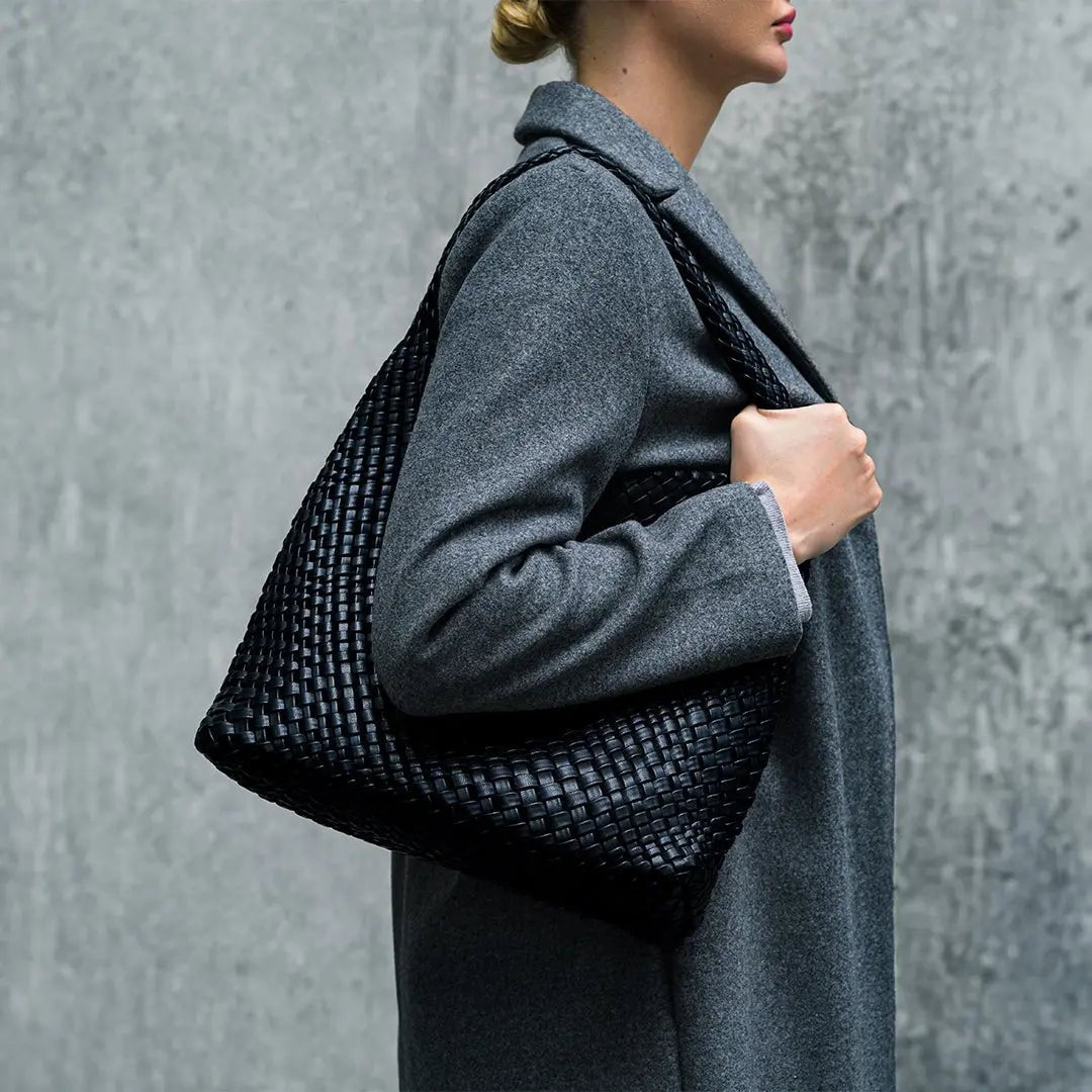 Charlotte | Elegant Leather Woven Bucket Bag – Spacious Shoulder Handbag for Women