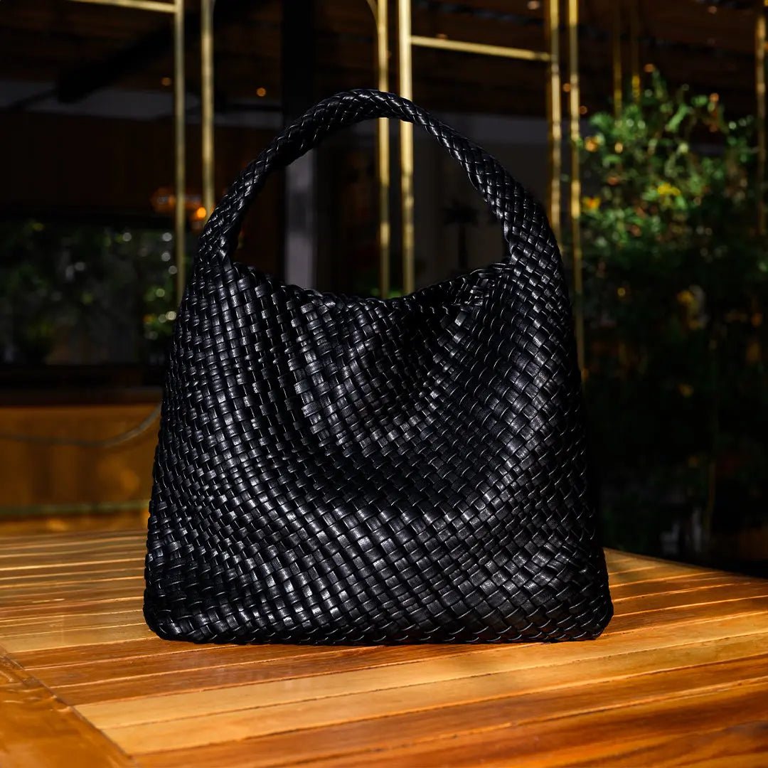 Charlotte | Elegant Leather Woven Bucket Bag – Spacious Shoulder Handbag for Women