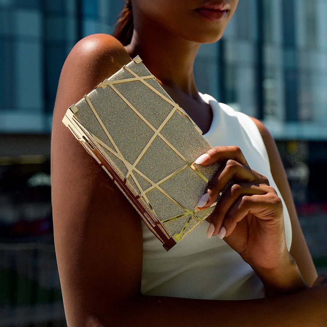 Zara | Gold Geometric Metallic Evening Clutch – Modern Chic