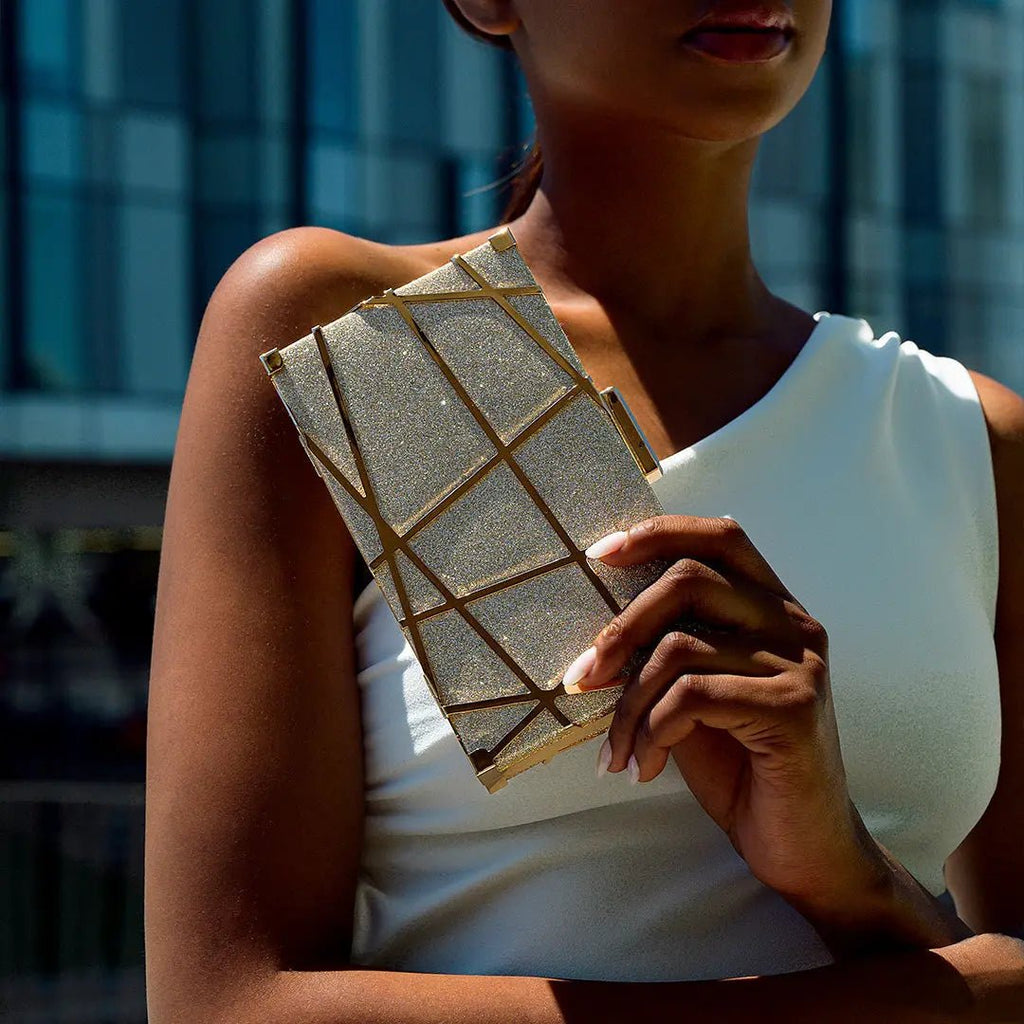 Zara | Gold Geometric Metallic Evening Clutch – Modern Chic