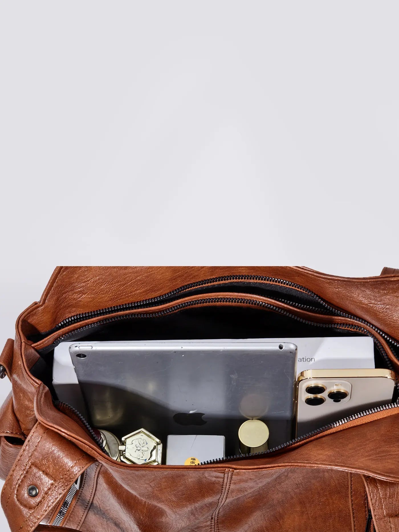 Vicky | Classic Multi-Pocket Shoulder Bag – Stylish & Versatile for Everyday Use