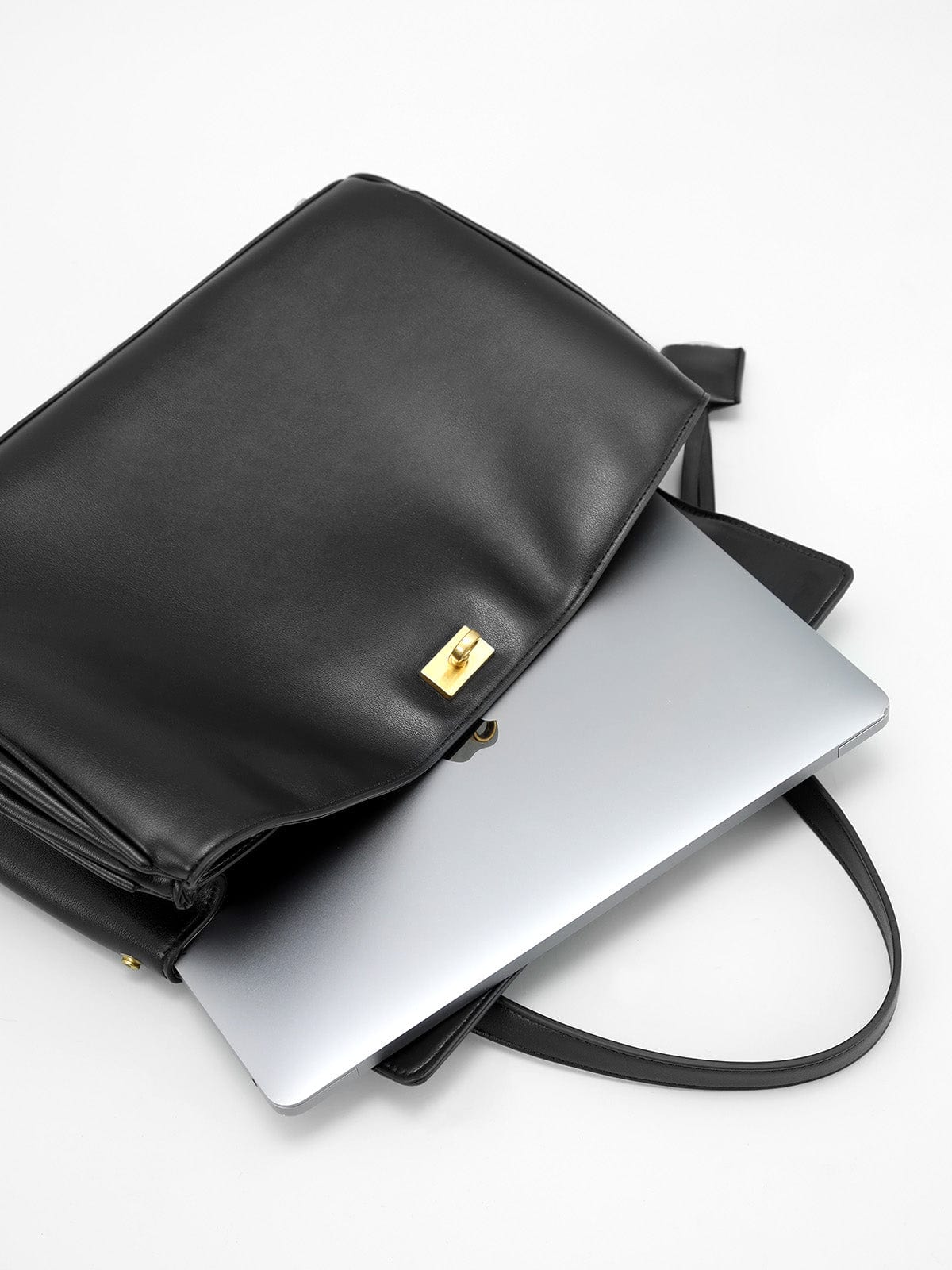 Amelia | Black Structured Leather Handbag – Elegant & Timeless