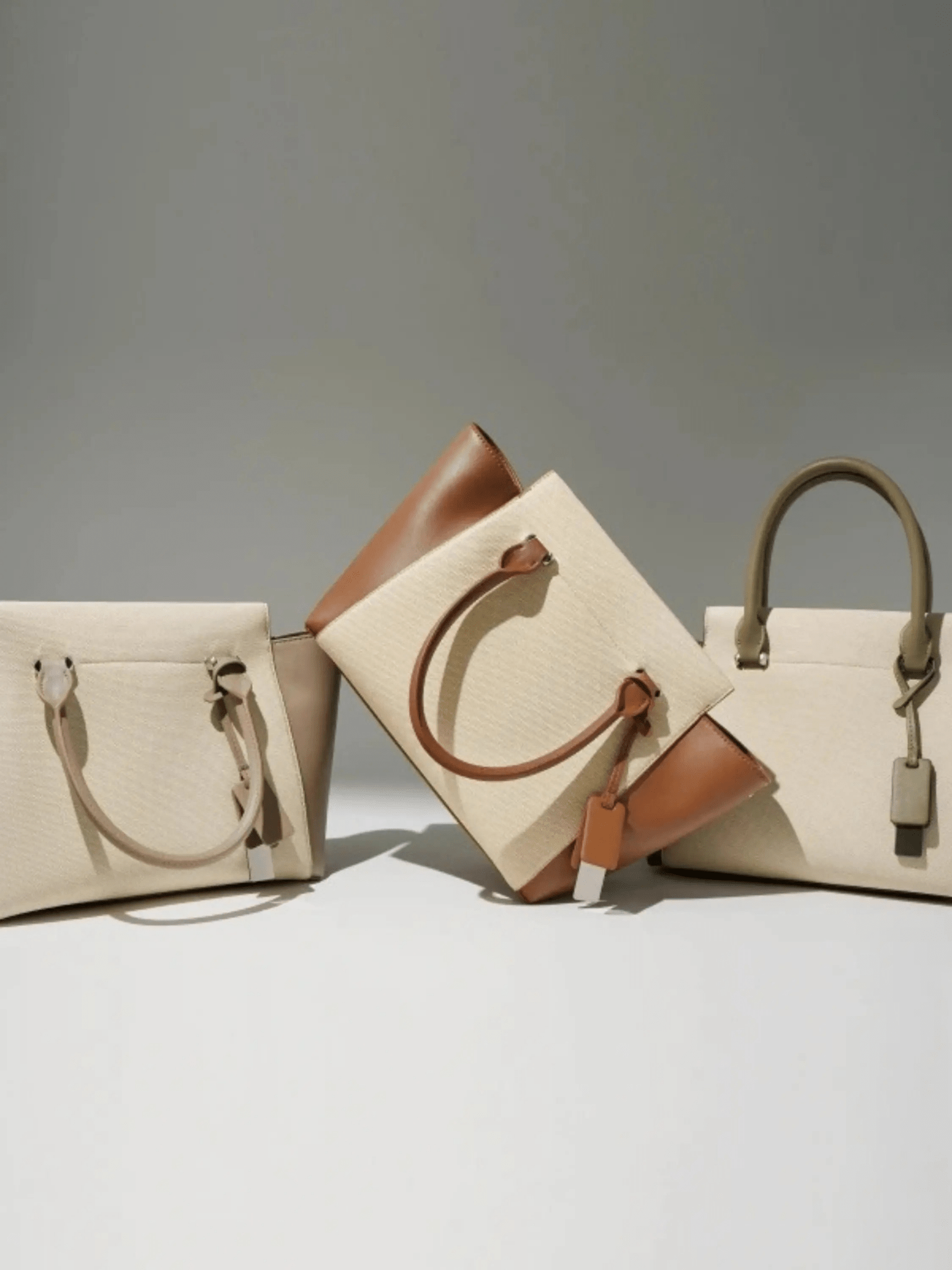 Beige Canvas Tote Bag with Genuine Leather – Women's Structured Handbag with Magnetic Closure