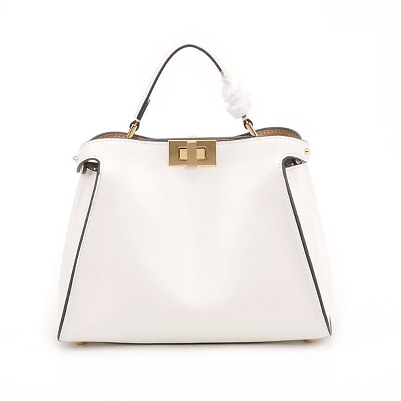 Xylora | White Structured Leather Tote – Elegant & Timeless