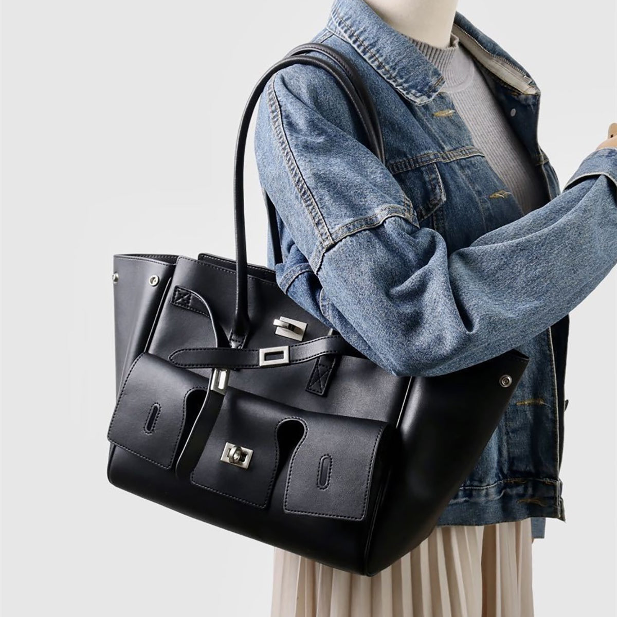 Amelia | Black Leather Handbag – Sophisticated & Stylish