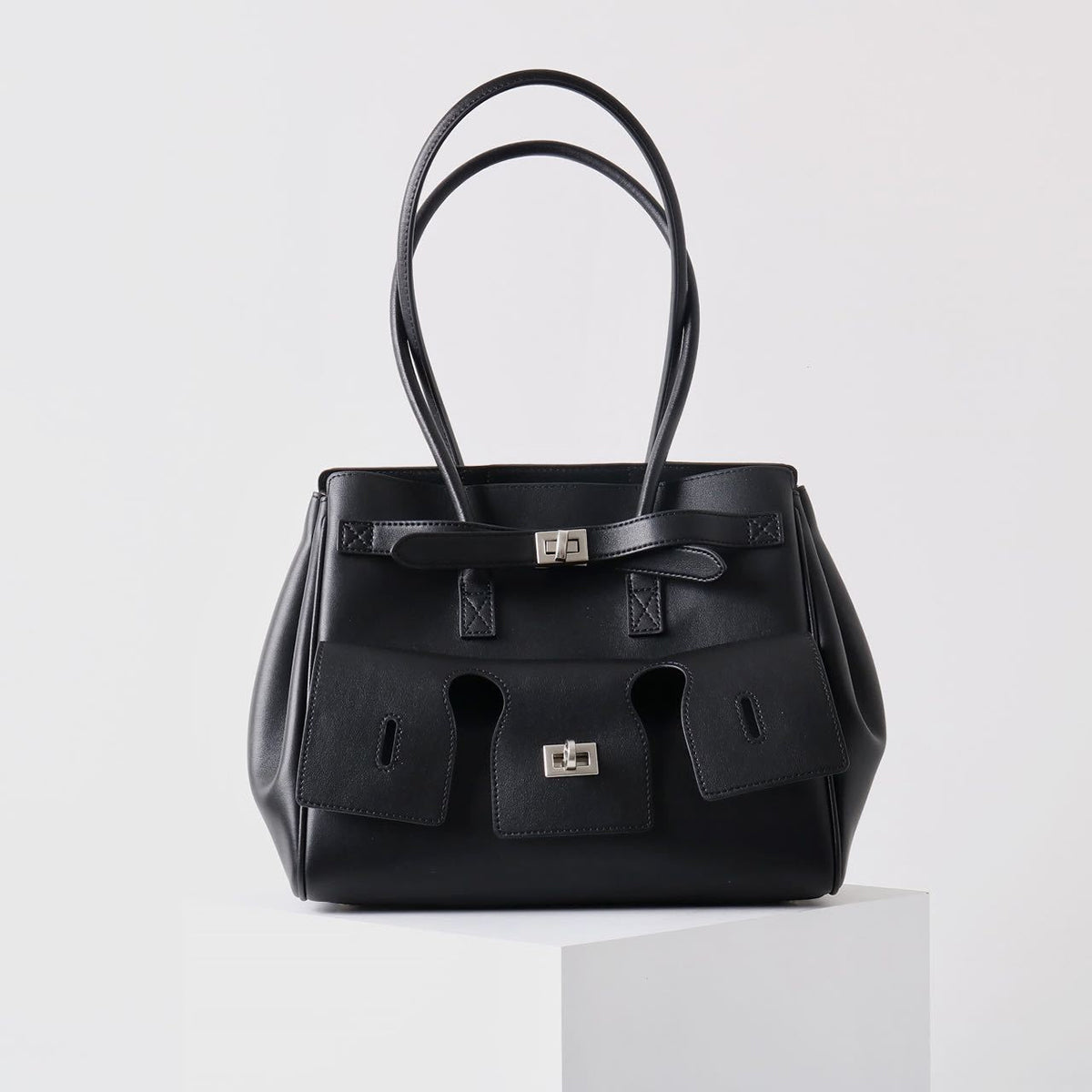 Amelia | Black Leather Handbag – Sophisticated & Stylish